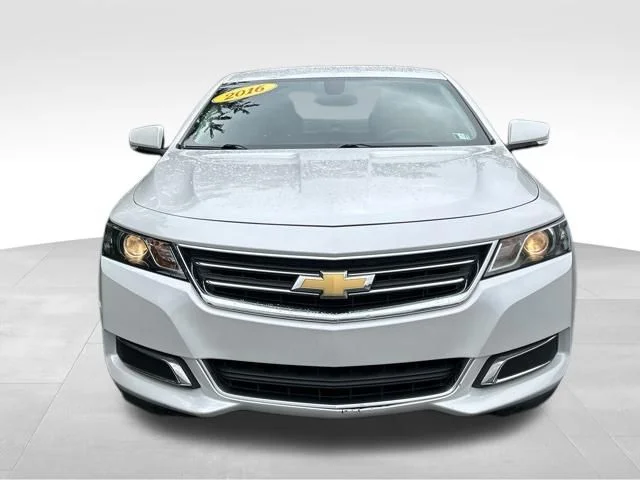 Used 2016 Beige Chevrolet LT image 8