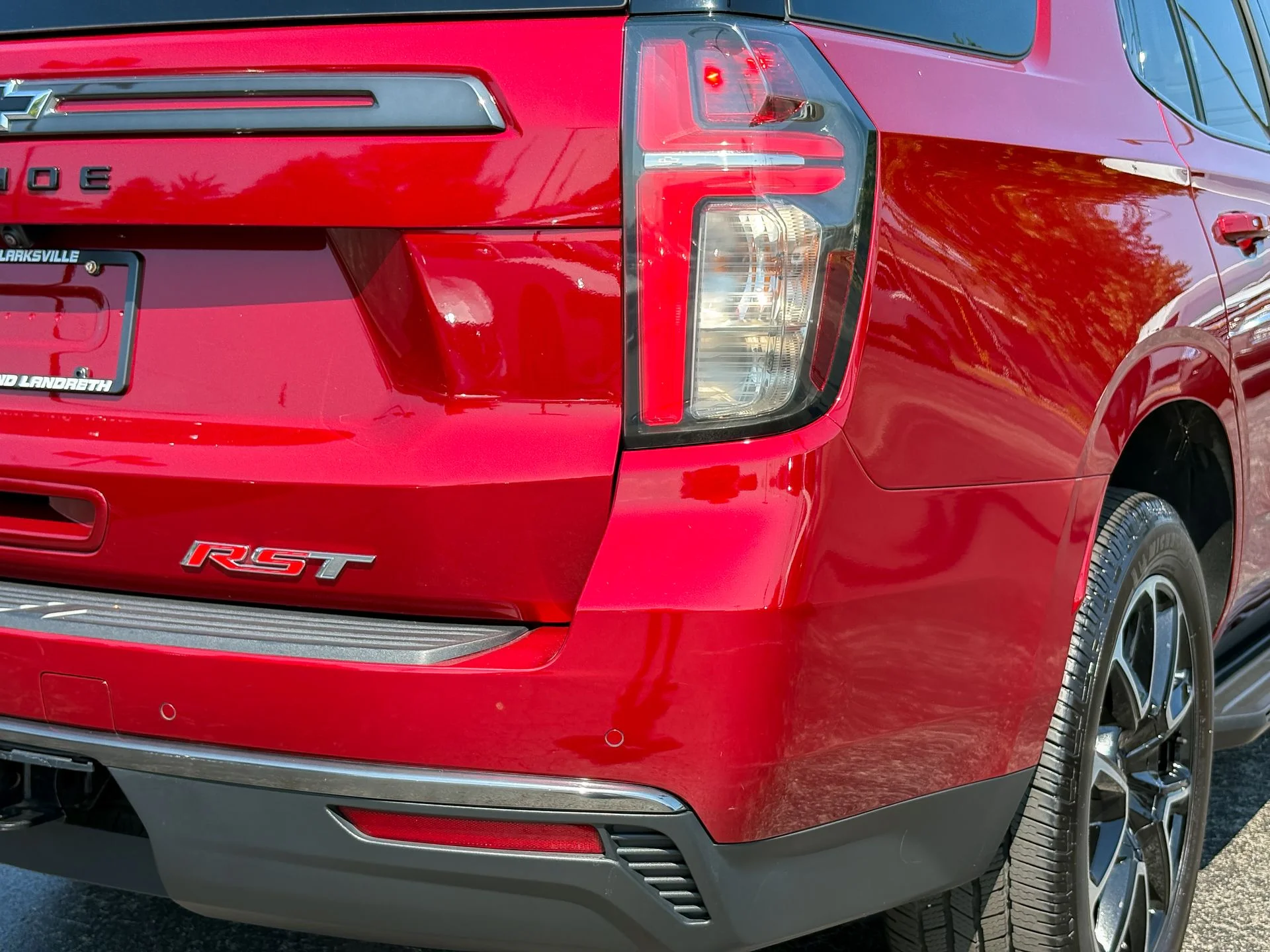 Used 2022 Red Chevrolet RST image 13