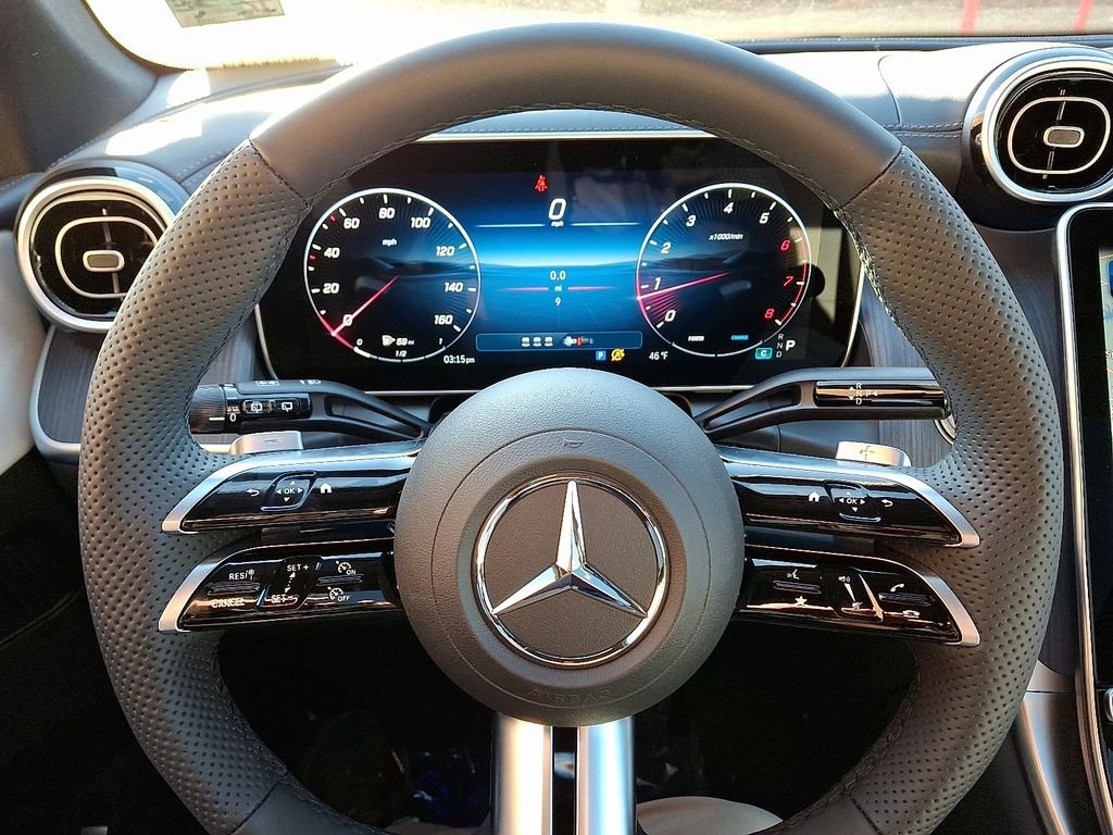 Used 2026 Polar White Mercedes-Benz GLC 300 image 14