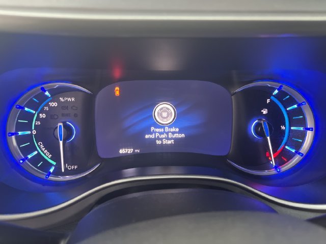 Used 2024 White Chrysler Select S Appearance image 18