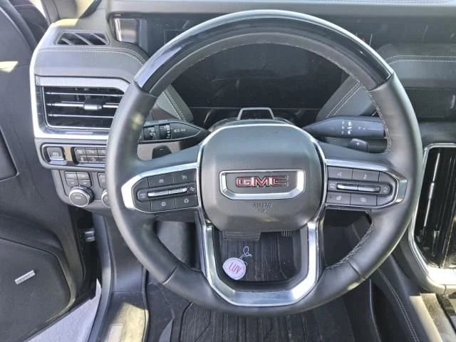 Used 2025 Silver GMC Elevation image 7
