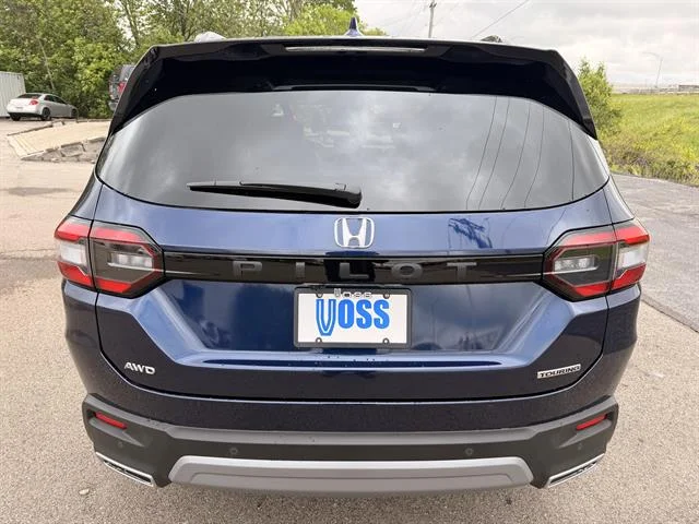 Certified Used 2025 OBSIDIAN BLUE Honda Touring image 4