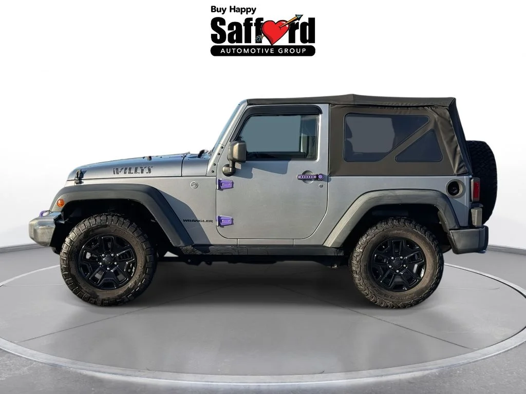 Used 2016 Billet Silver Metallic Clearcoat Jeep Sport image 5