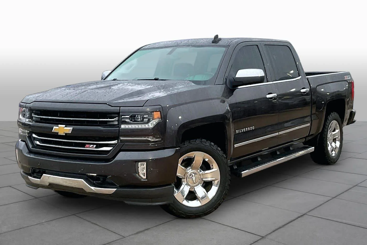 Used 2016 Tungsten Metallic Chevrolet LTZ image 5