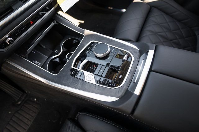 New 2026 Skyscraper Grey Metallic BMW xDrive40i image 24