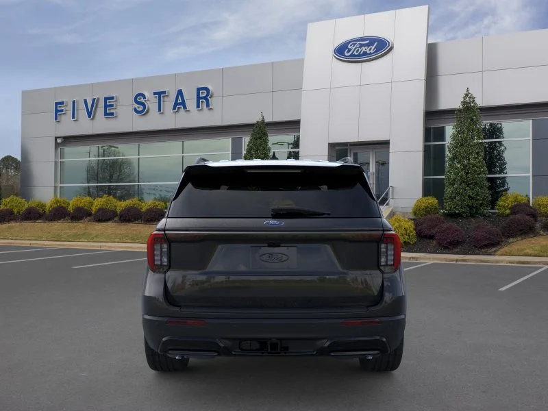 New 2026 Agate Black Metallic Ford ST-Line image 6