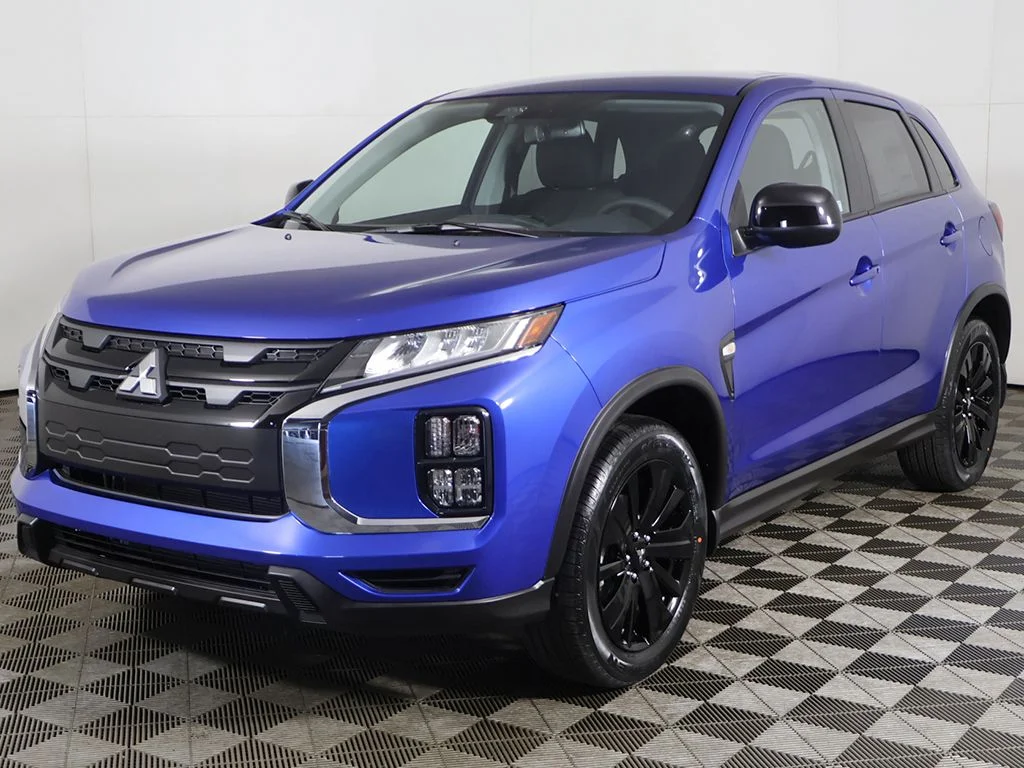 New 2026 Blue Mitsubishi 2.0 LE image 6
