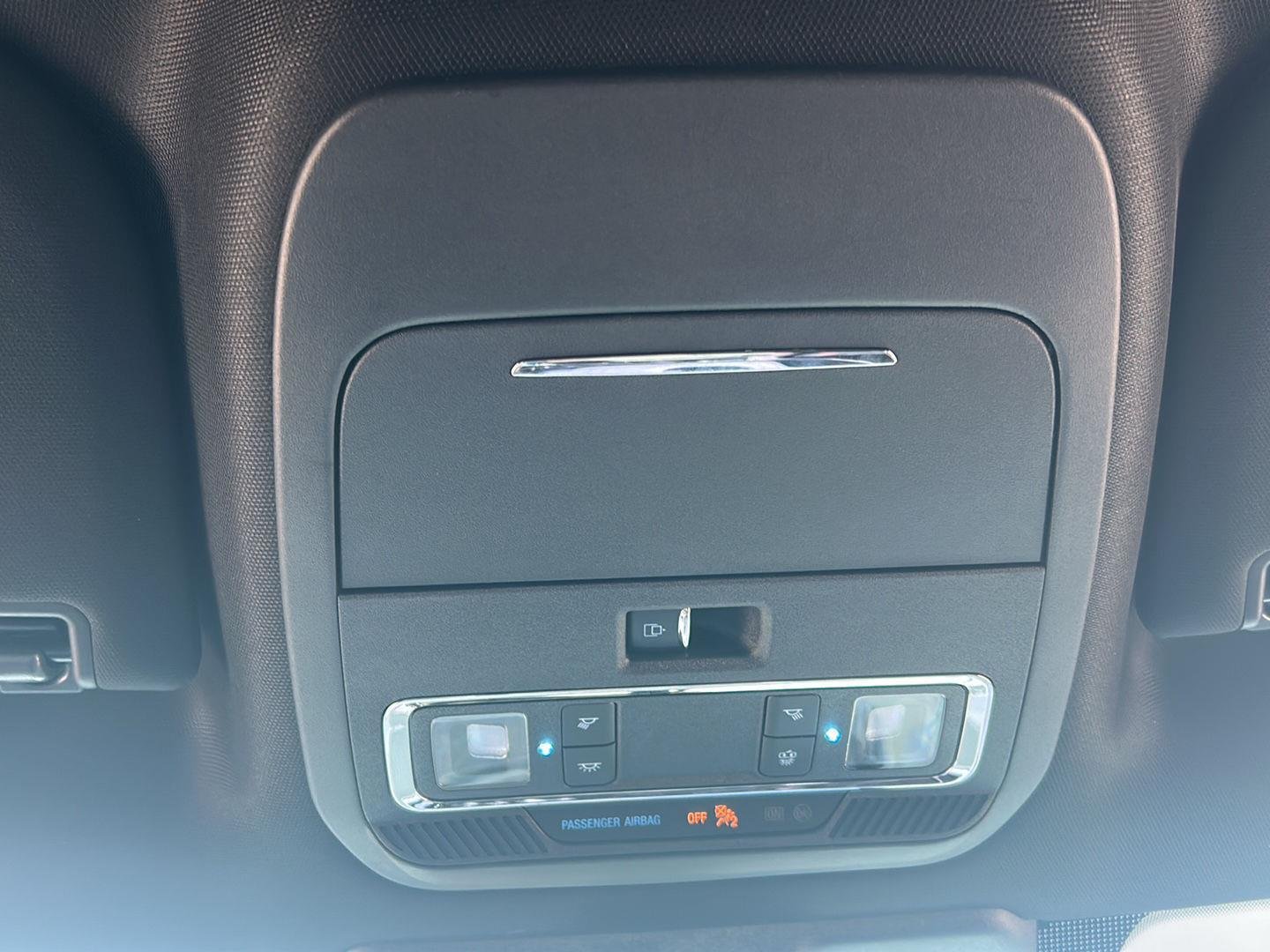 Used 2025 Space White Ford Platinum image 20