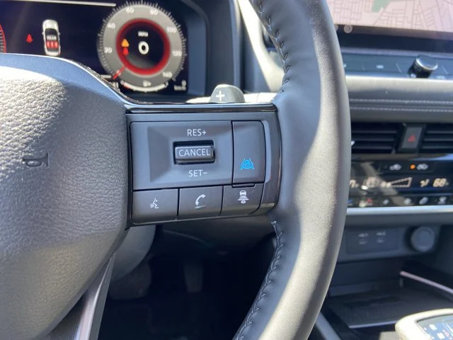 2025 Nissan Rogue SL - Photo 19
