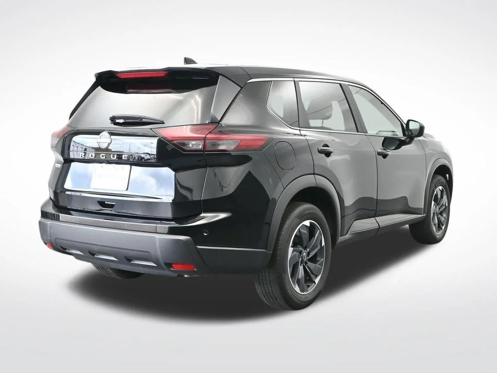 Used 2025 Black Nissan SV image 5
