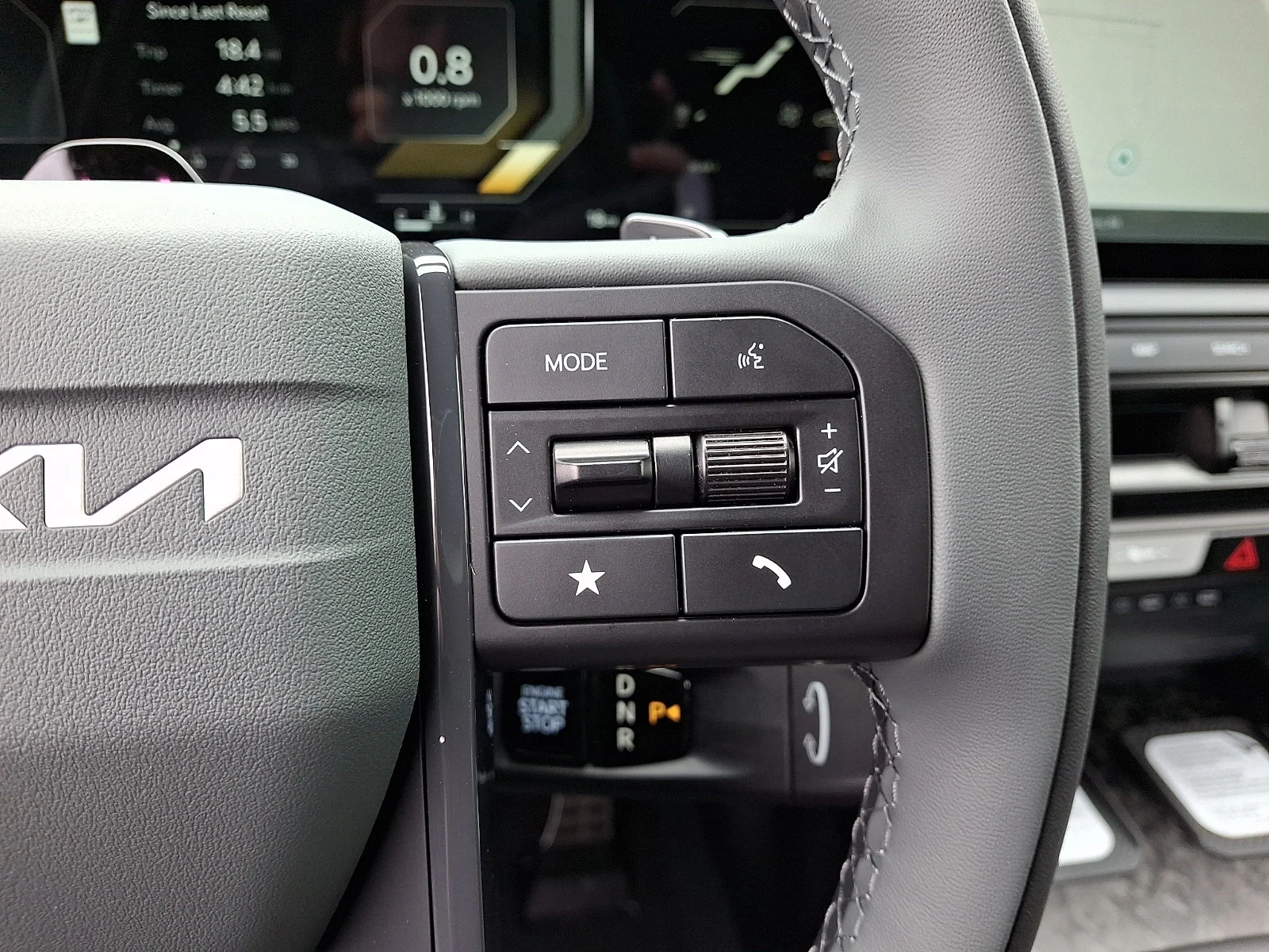 New 2027 Black Kia X-Pro SX-Prestige image 19