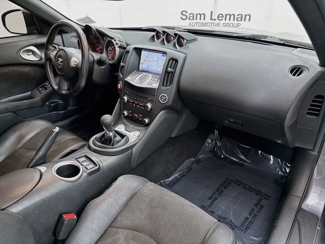 Used 2017 Gray Nissan Touring image 24
