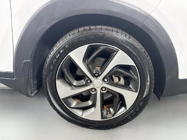 Used 2017 Dazzling White Hyundai Limited image 28