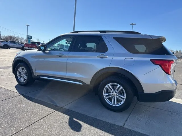 2020 Ford Explorer XLT - Photo 9