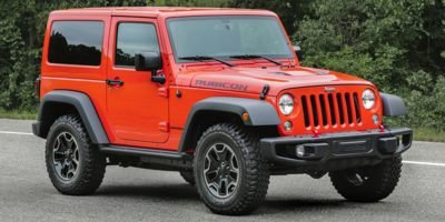 Used 2018 Billet Silver Metallic Clearcoat Jeep Sahara image 1