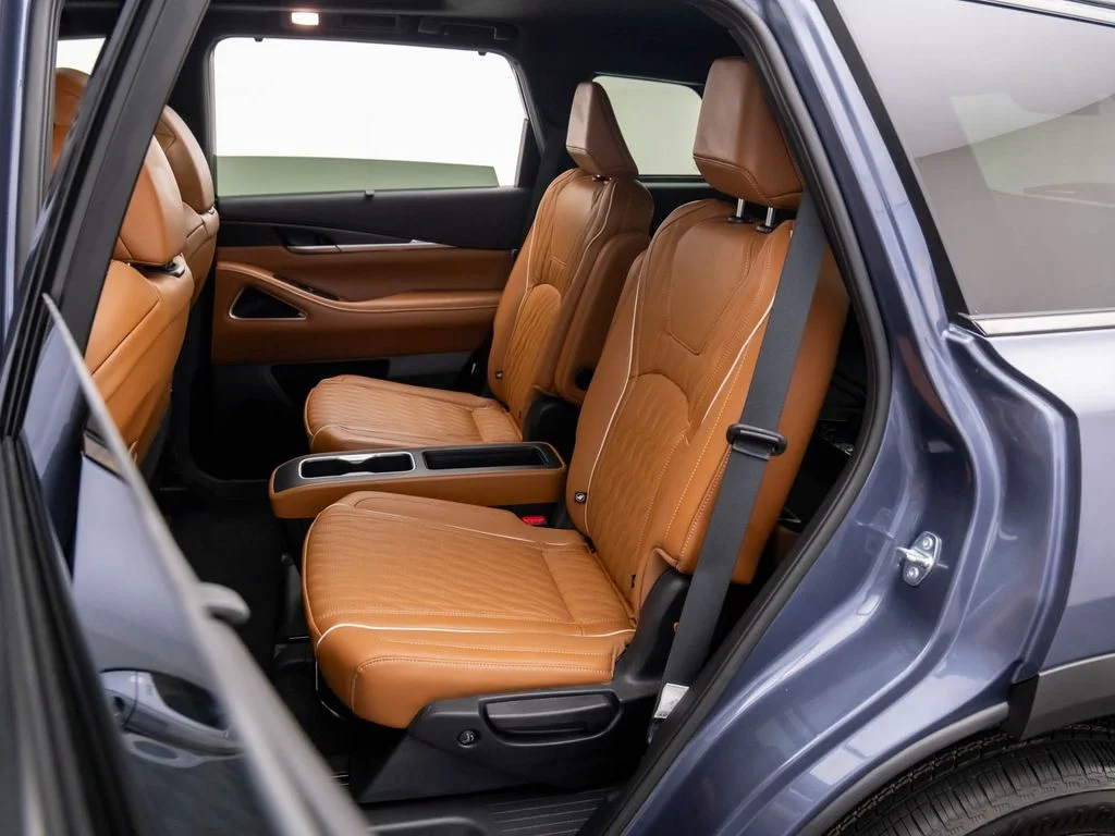 New 2027 2T MNBW BLUE INFINITI Autograph AWD image 17