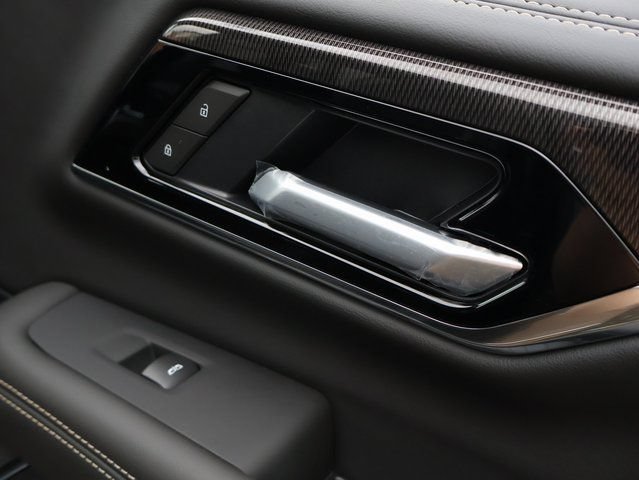 2026 GMC Yukon XL Elevation - Photo 10