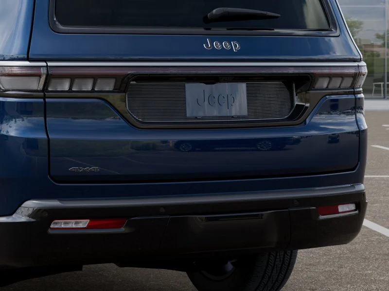 New 2026 Fathom Blue Pearlcoat Jeep BASE image 39