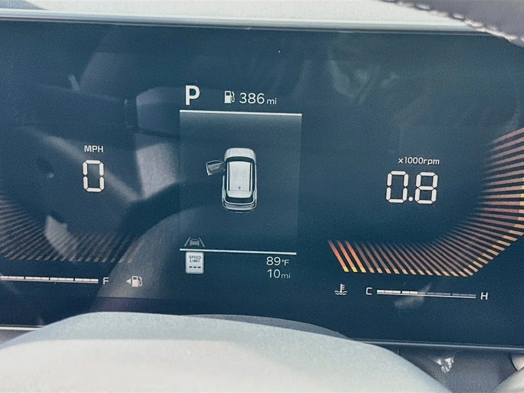 New 2027 Interstellar Gray Kia S image 12