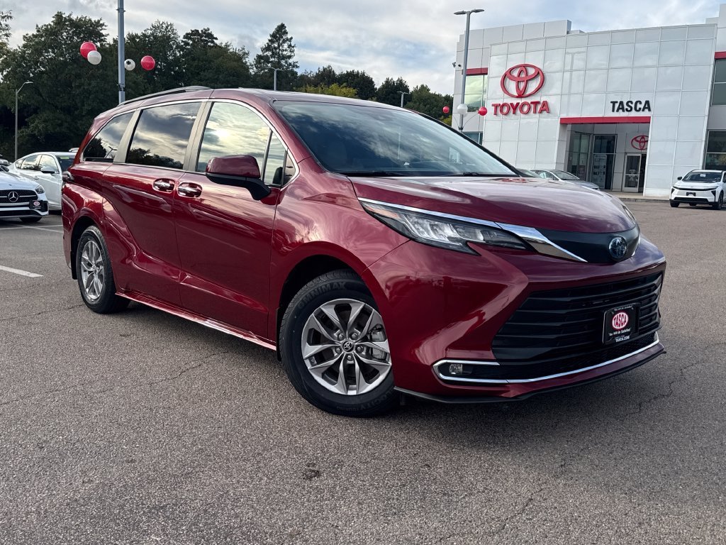 2023 Toyota Sienna