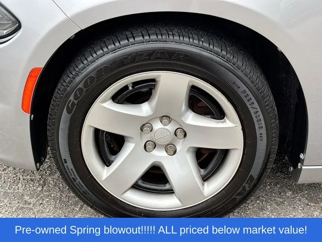 Used 2016 Silver Dodge Police image 13
