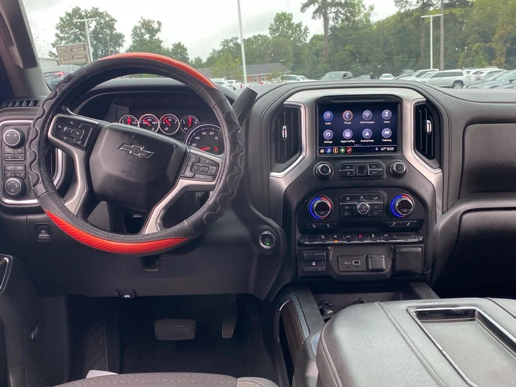 Used 2019 Red Chevrolet LT Trail Boss image 8
