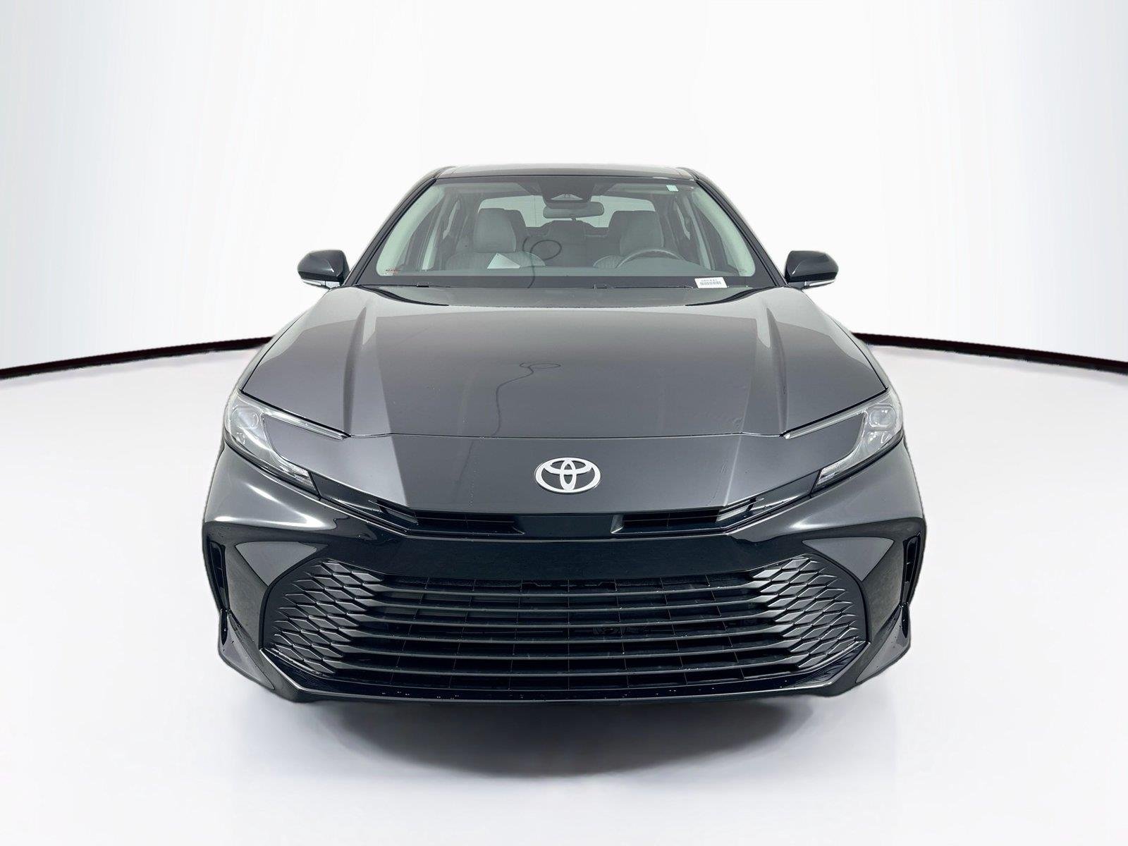 New 2026 Ice Cap Toyota LE image 3