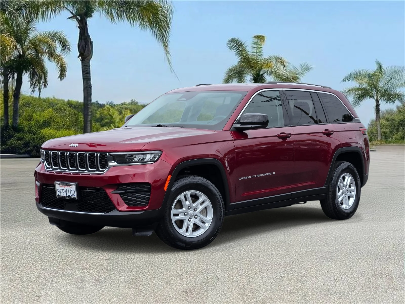 2023 Jeep Grand Cherokee Laredo's photo