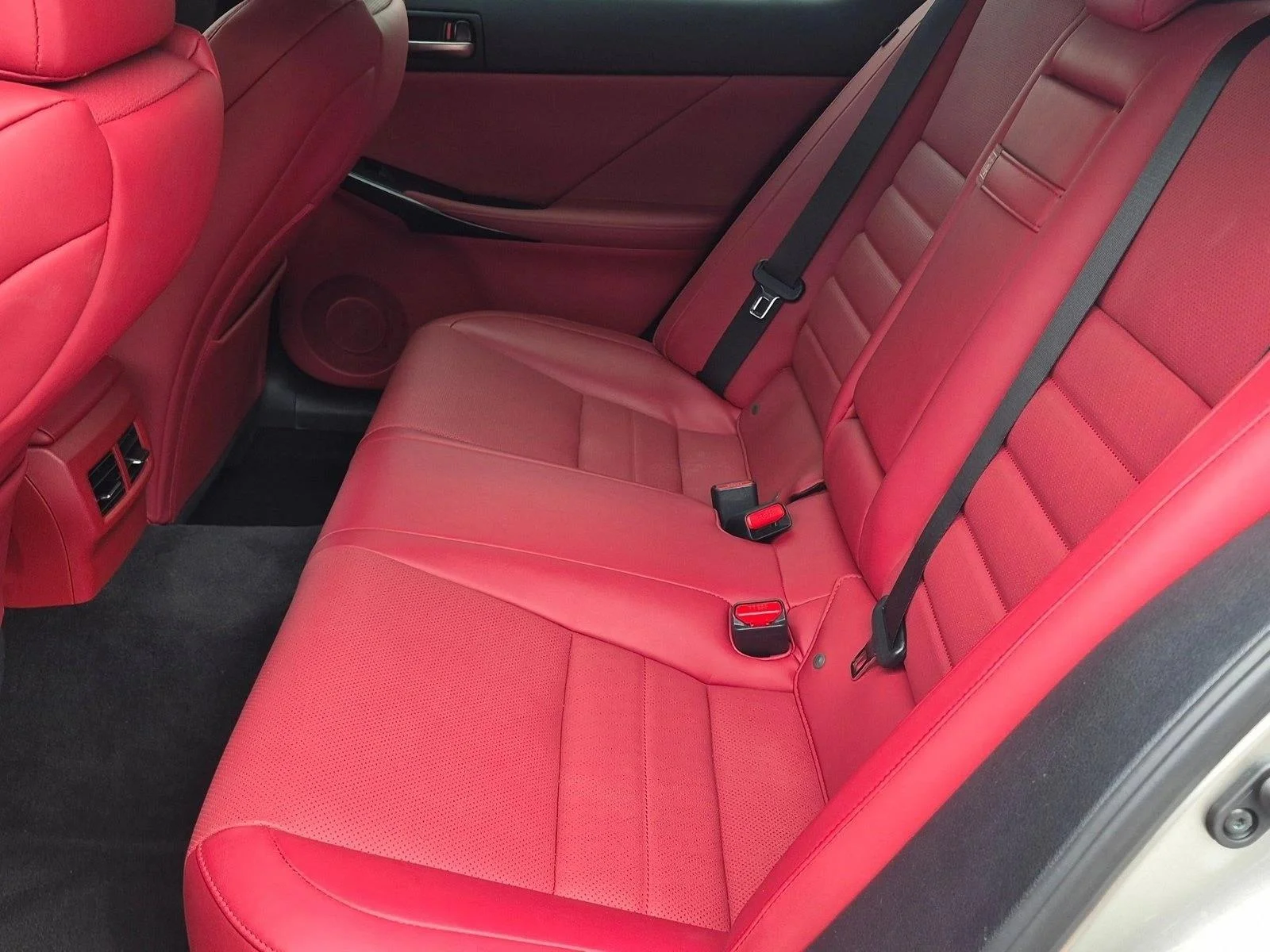 Used 2023 Atomic Silver Lexus IS 350 F SPORT image 18