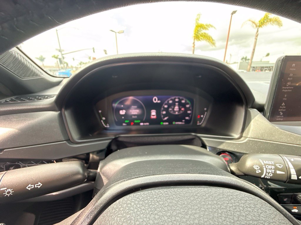 Certified Used 2024  Honda Sport-L image 32