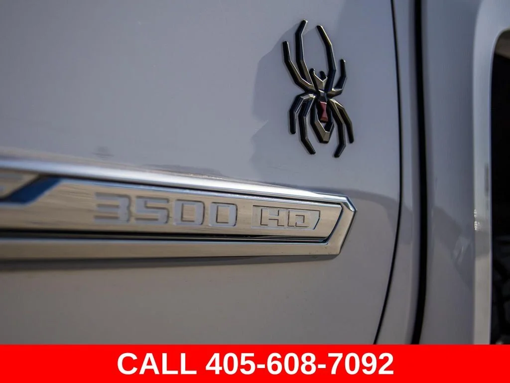 2025 Chevrolet Silverado 3500 HD High Country - Photo 123