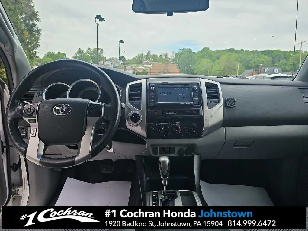 Used 2015 Super White Toyota  image 13