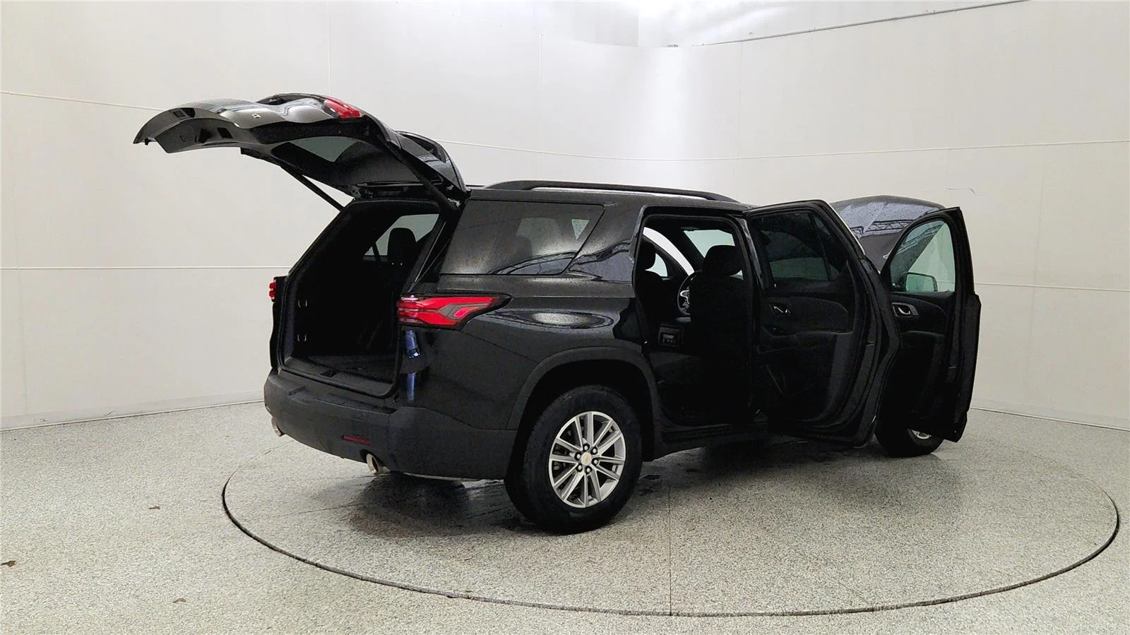 Used 2023 Mosaic Black Metallic Chevrolet LT Cloth image 12