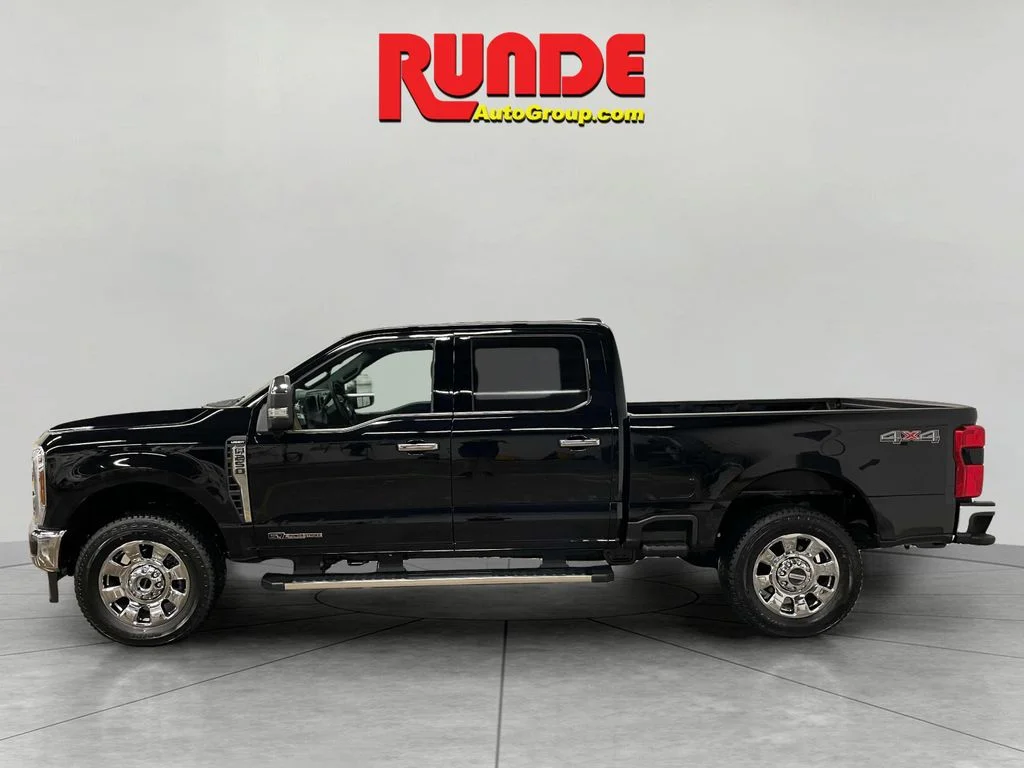 New 2026 Agate Black Metallic Ford F-250® Lariat® image 2