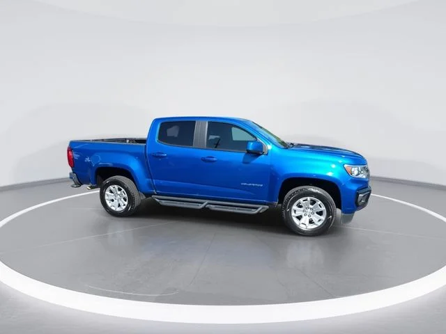 Used 2022 Blue Chevrolet LT image 9