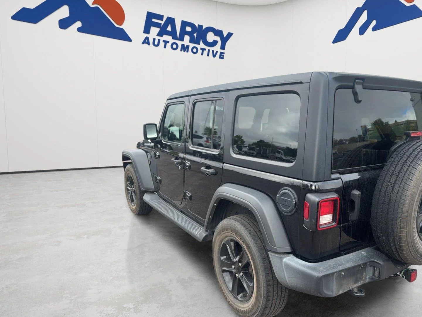 Used 2022 Black Clearcoat Jeep Unlimited Sport Altitude image 8