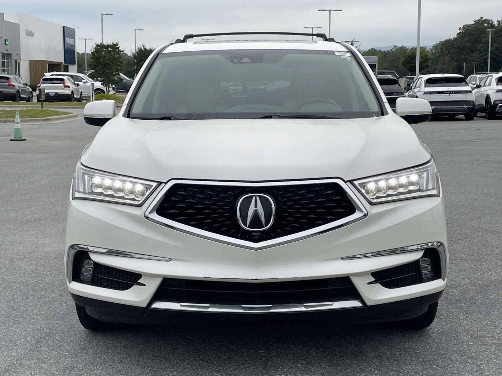 Used 2017 White Diamond Pearl Acura w/Advance Pkg image 24