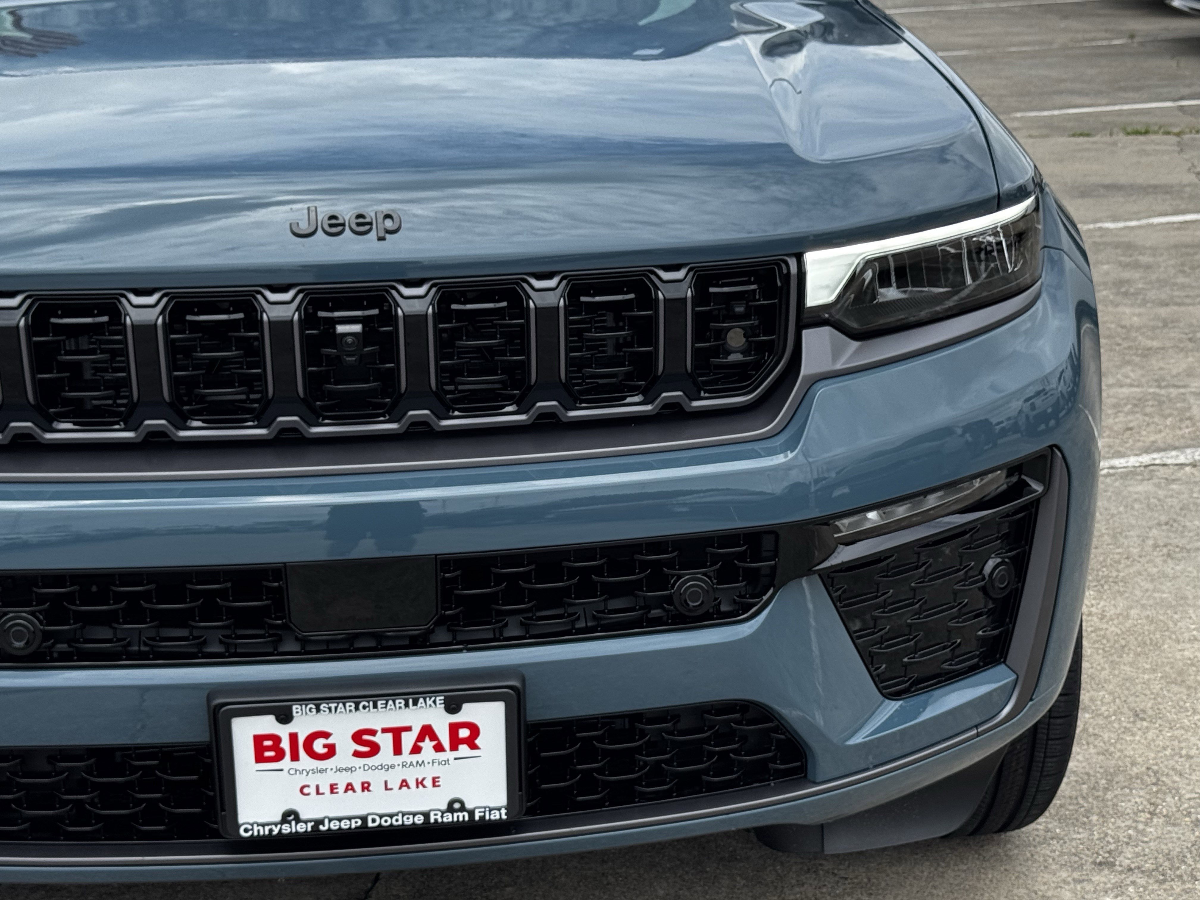 New 2026 Steel Blue Exterior Paint Jeep Summit image 4