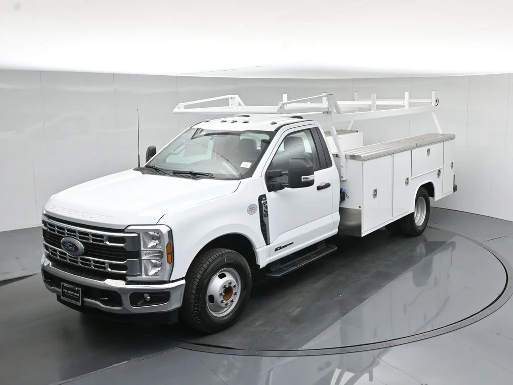 New 2025 White Ford XL image 41