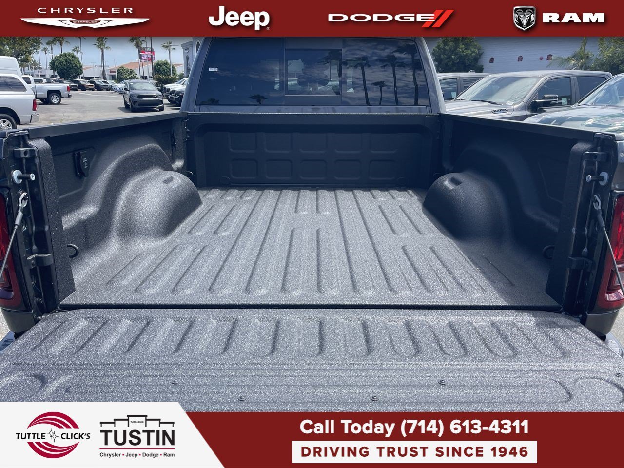 New 2026 Granite Crystal Metallic Clearcoat RAM Tradesman image 27