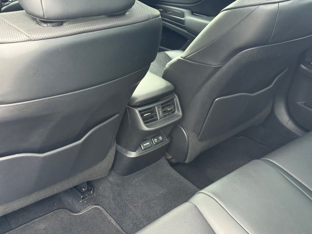 Used 2019 White Lexus 350 image 25
