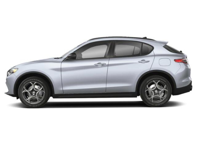 2025 Alfa Romeo Stelvio Sprint photo 4