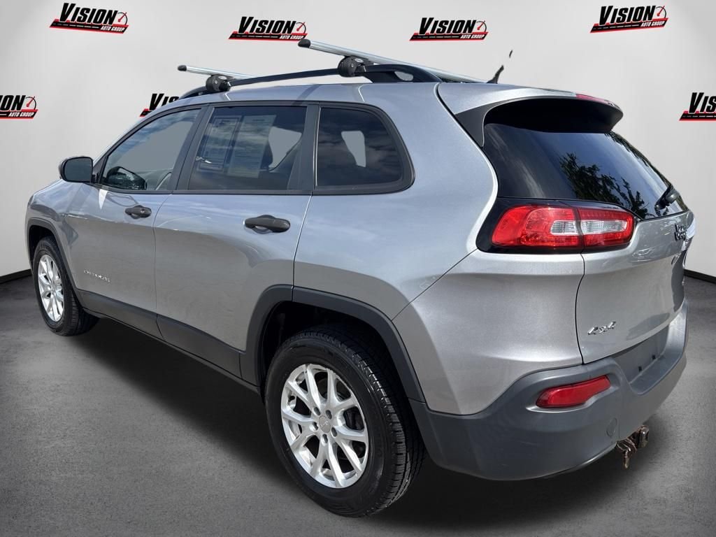 Used 2016 Silver Jeep Sport image 8