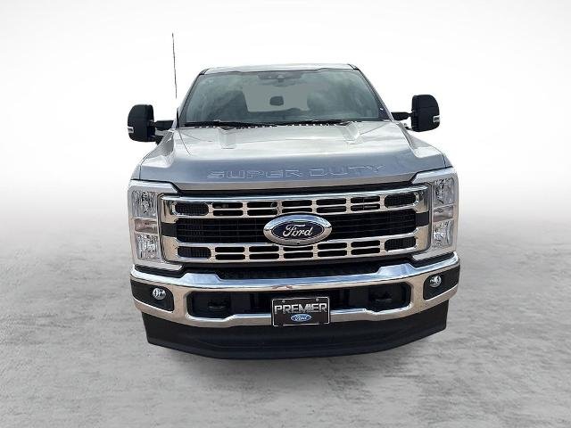 New 2026 Agate Black Metallic Ford F-250® XLT image 28