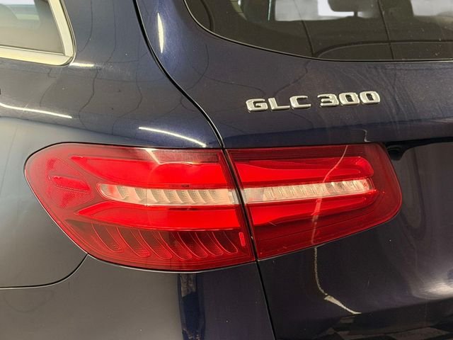 Used 2017 Blue Mercedes-Benz GLC 300 image 10