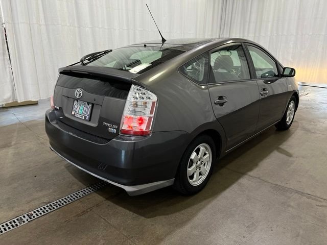 Used 2008 Gray Toyota Base image 3