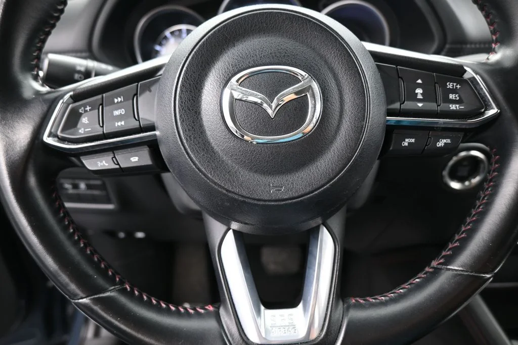 Used 2021 Polymetal Gray Mazda Carbon Edition image 31