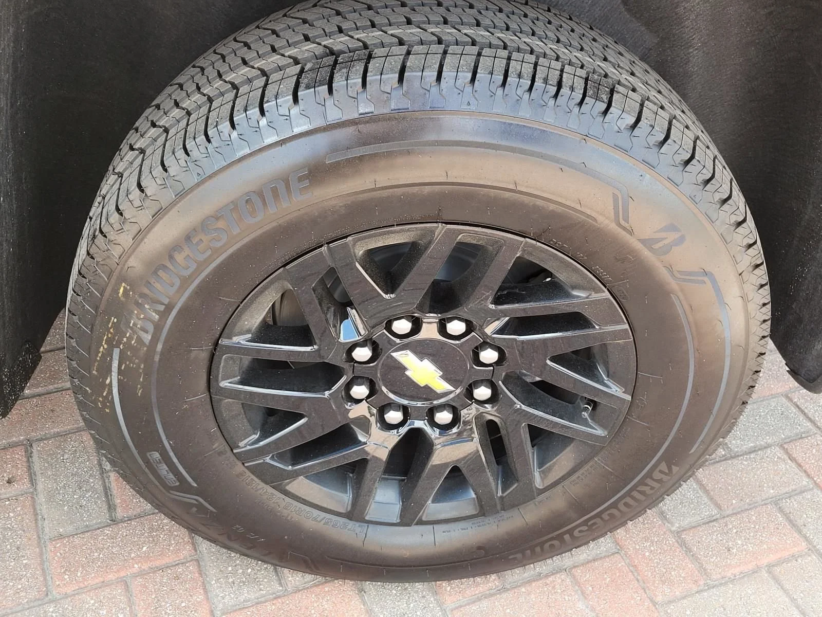 New 2026 Blue Smoke Metallic Chevrolet LT - Standard Range image 5