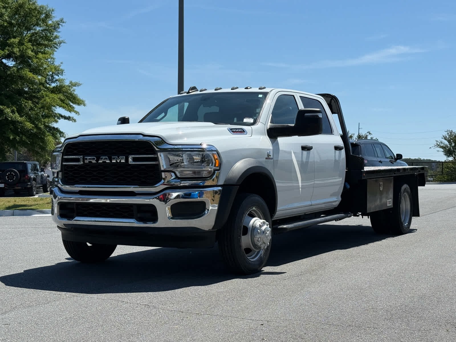 2024 RAM 4500 Tradesman 4X4 Crew Cab DRW 197" WB's photo