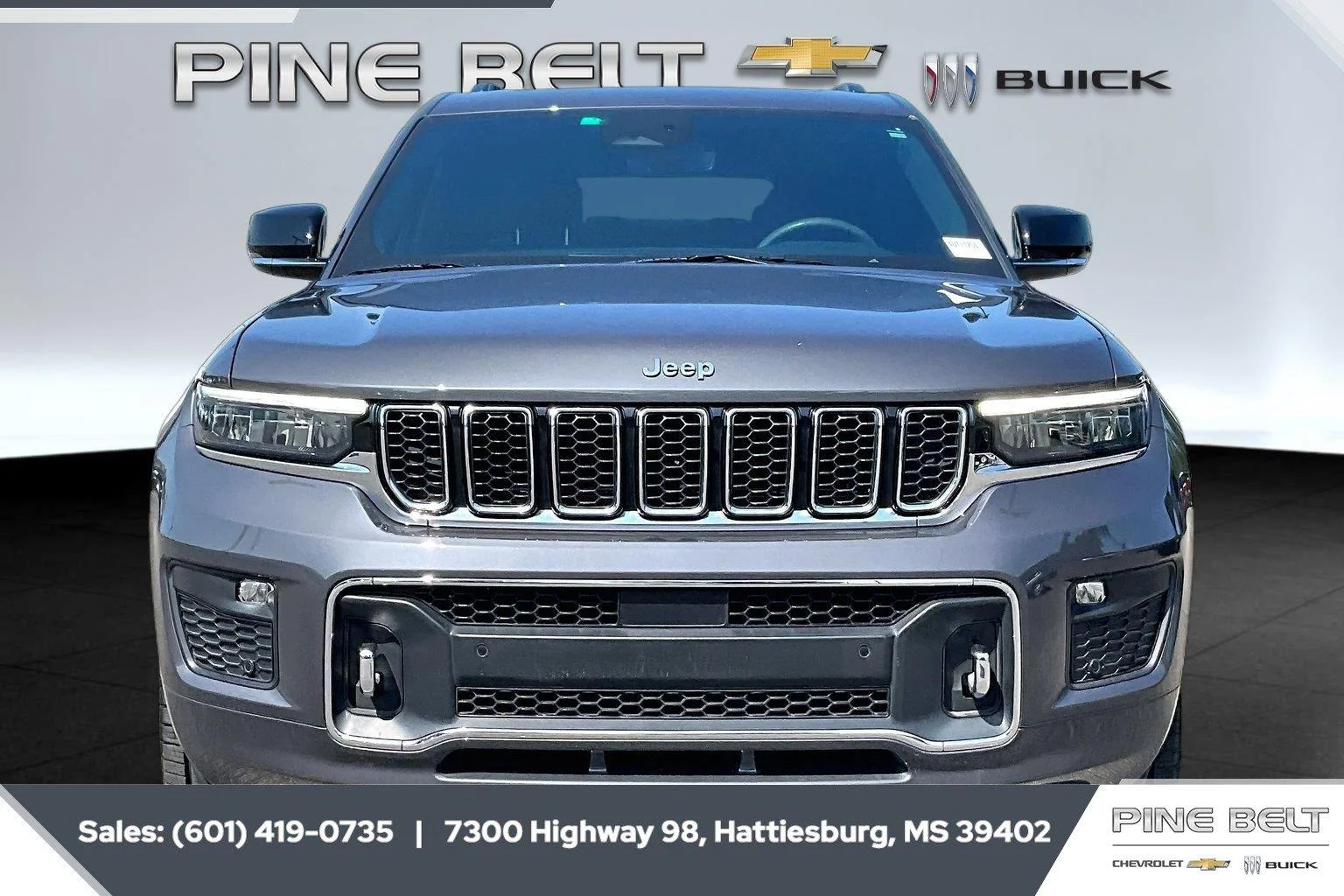 Used 2023 Baltic Gray Metallic Clearcoat Jeep Overland image 3